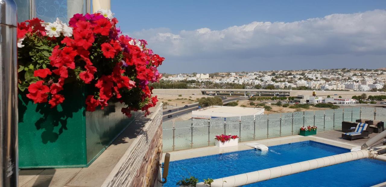 Coral Muscat Hotel And Apartments Buitenkant foto
